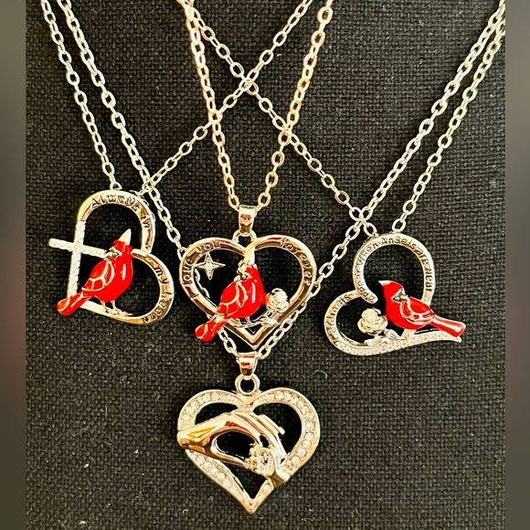Sentimental Necklaces $10 each or 3 for $20 Bundle and I will adjust price - Picture 1 of 13